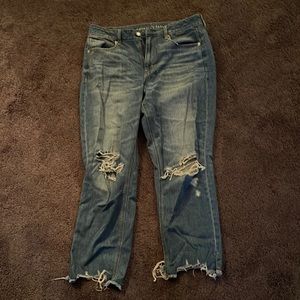 American eagle mom jeans
